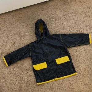 Boys Oshkosh Reversible Rain Coat Jacket  size 5/6